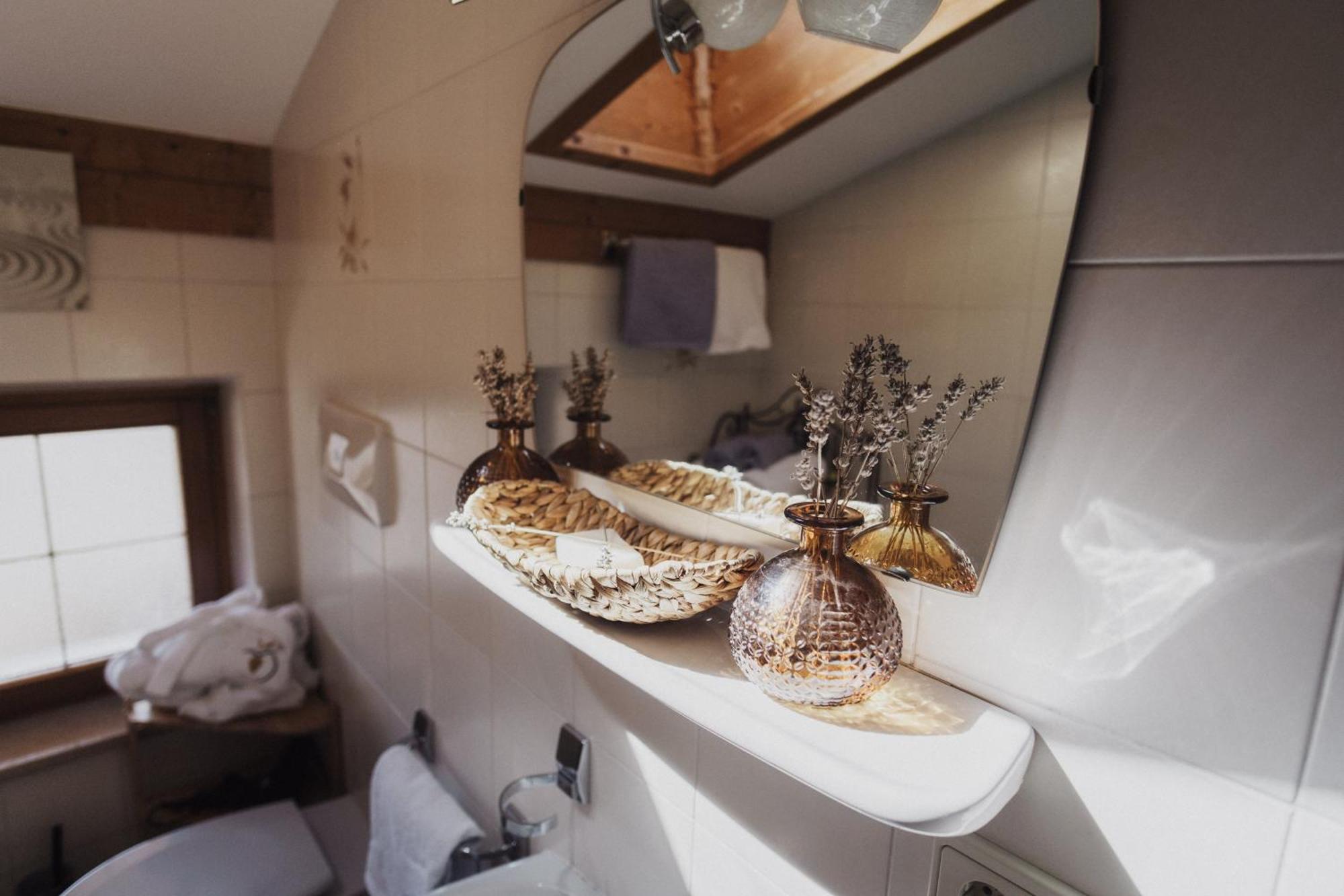 Toellhof Studio Stube Bressanone Bagian luar foto