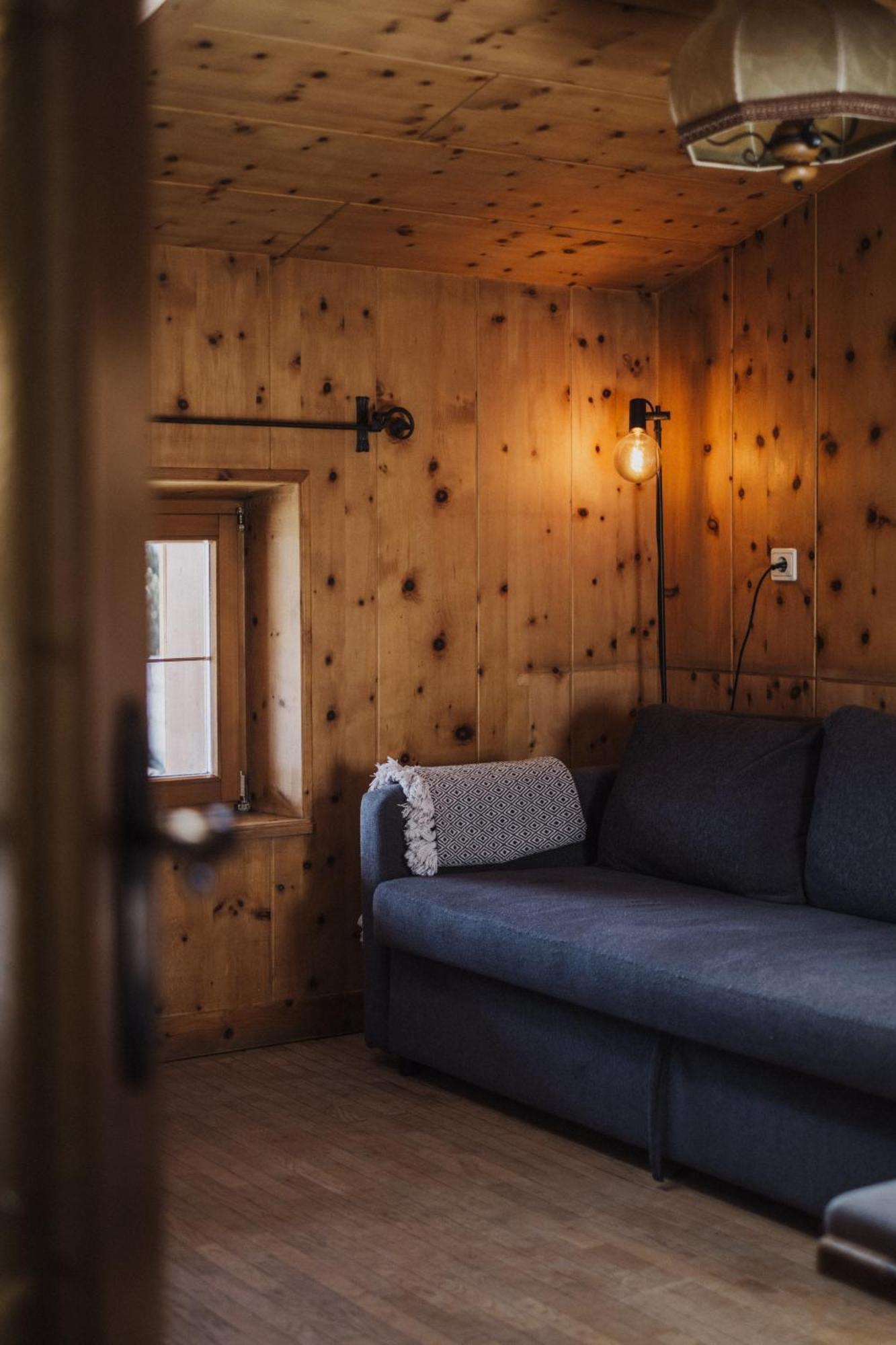 Toellhof Studio Stube Bressanone Bagian luar foto